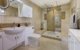 West Heath Avenue Golders Hill Park NW11 7QP