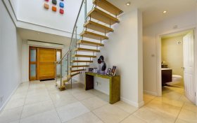 West Heath Avenue Golders Hill Park NW11 7QP