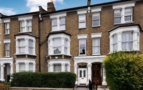 Courthope Road Hampstead NW3 2LD