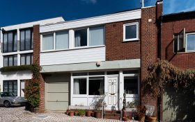 Belsize Park Mews Belsize Village NW3 5BL