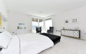 West Heath Road Hampstead NW3 7TH