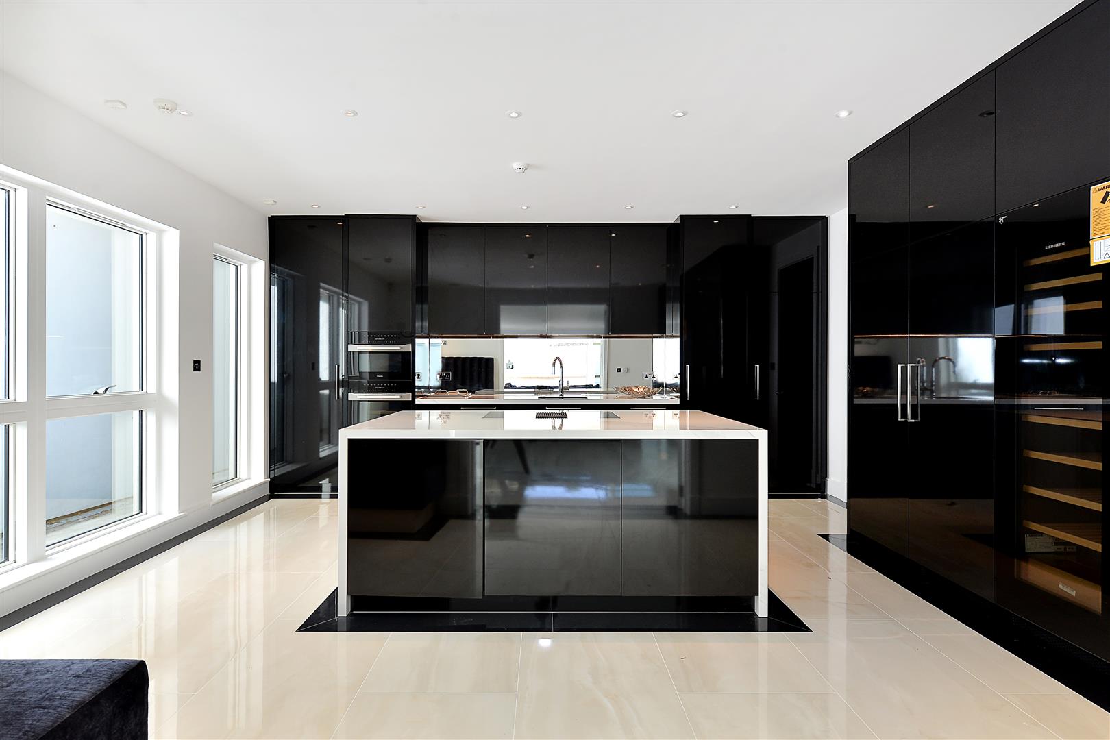 West Heath Road Hampstead NW3 7TH