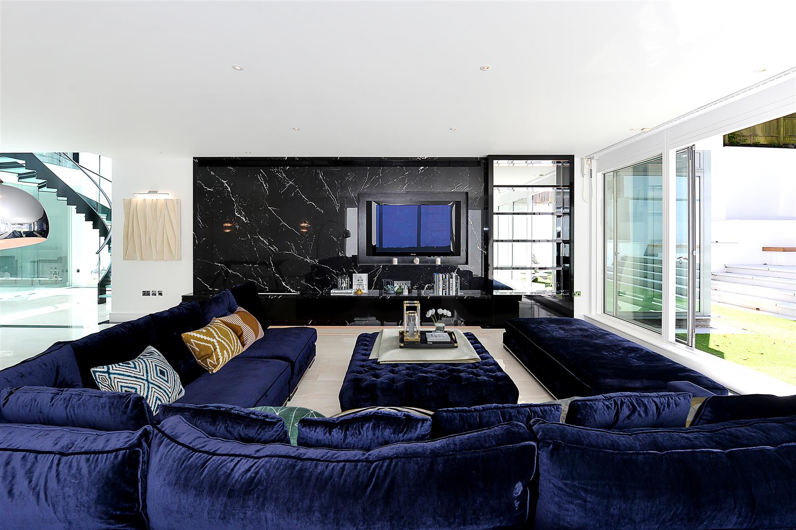 West Heath Road Hampstead NW3 7TH