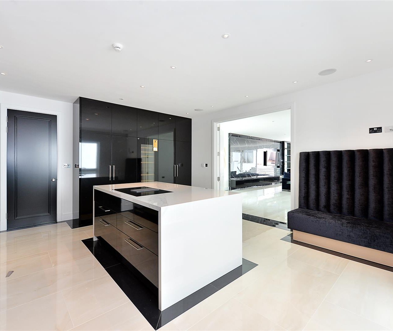 West Heath Road Hampstead NW3 7TH