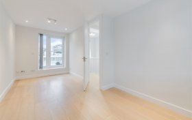 Lower Merton Rise, Primrose Hill, NW3 3RA