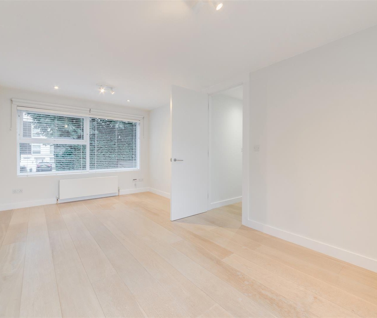 Lower Merton Rise, Primrose Hill, NW3 3RA