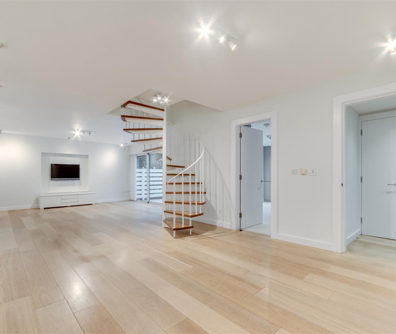 Lower Merton Rise, Primrose Hill, NW3 3RA