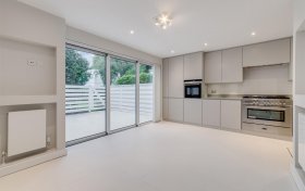 Lower Merton Rise, Primrose Hill, NW3 3RA