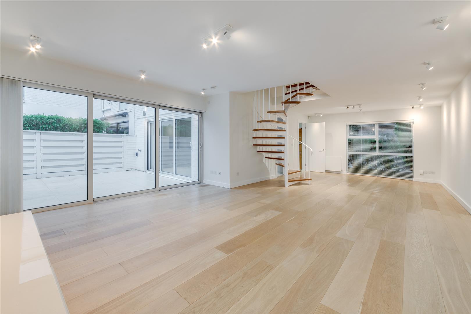 Lower Merton Rise, Primrose Hill, NW3 3RA