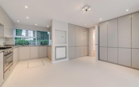 Lower Merton Rise, Primrose Hill, NW3 3RA