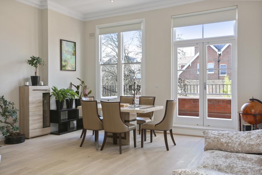 Maresfield Gardens, Hampstead, NW3 5SG