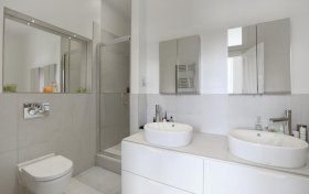 Maresfield Gardens, Hampstead, NW3 5SG