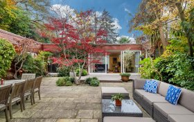 Spaniards End Hampstead NW3 7JG