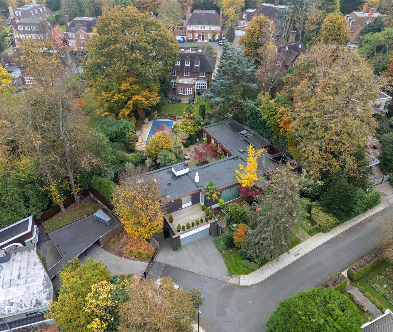 Spaniards End Hampstead NW3 7JG