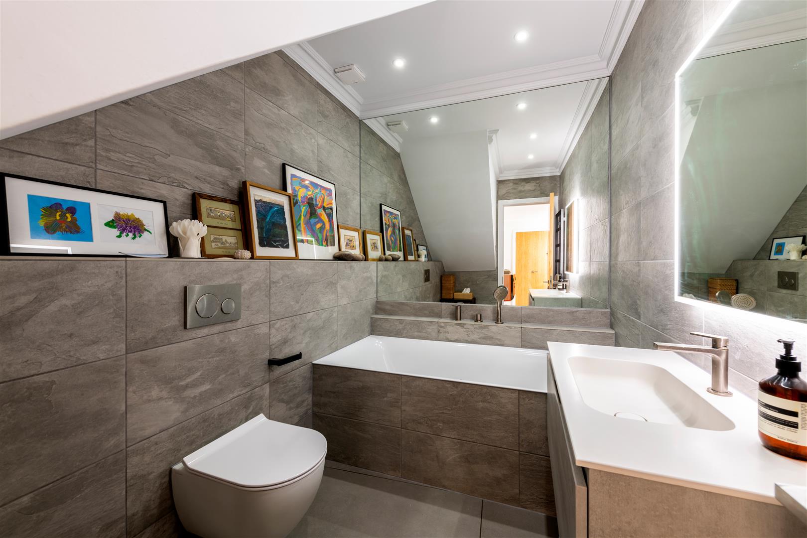 Willoughby Road Hampstead Village NW3 1SA