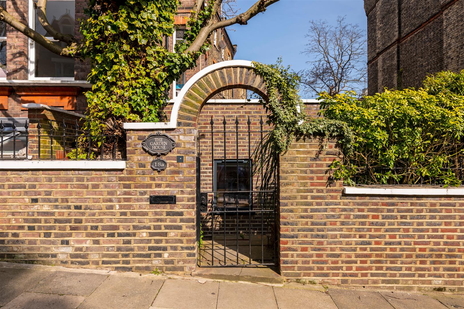 Willoughby Road Hampstead Village NW3 1SA