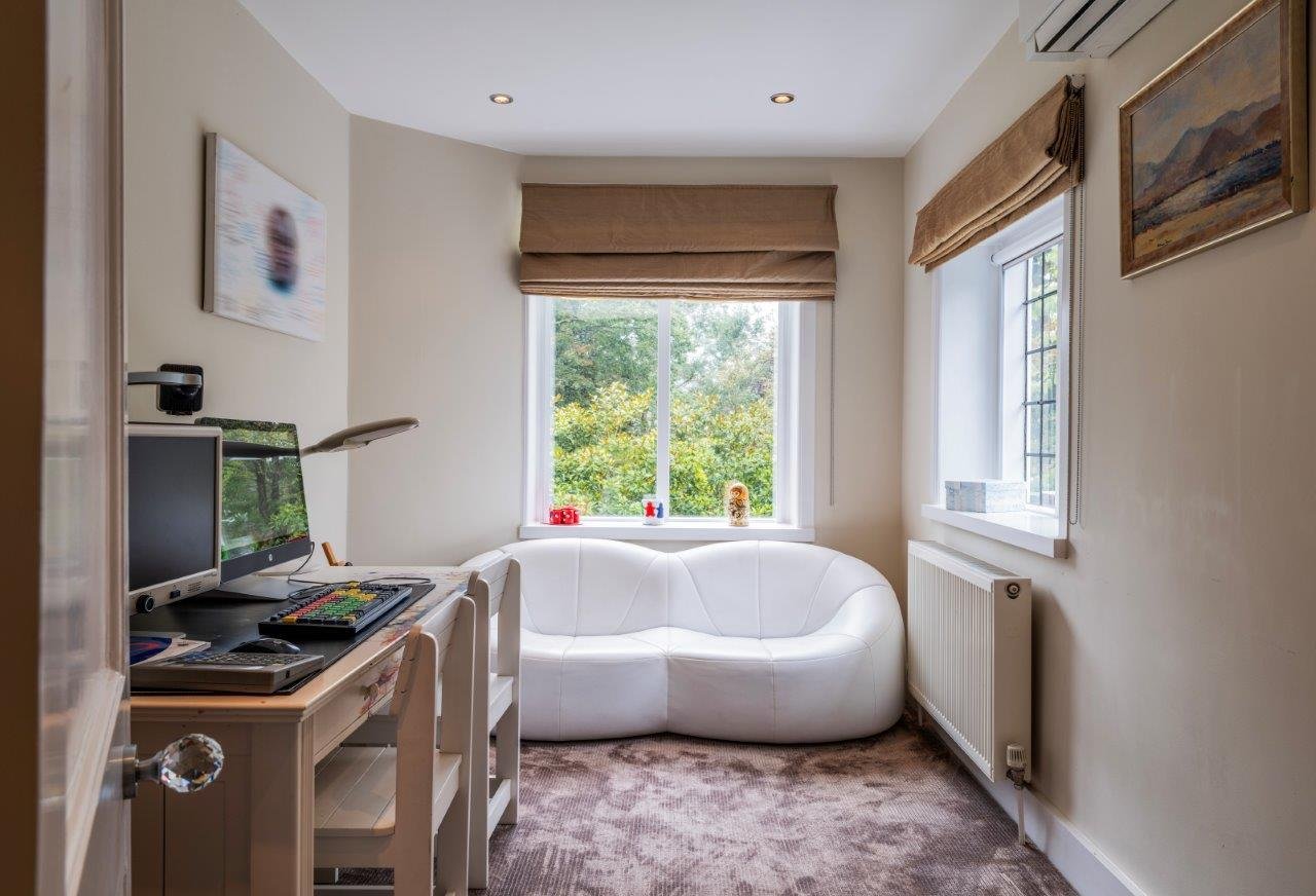 Wyldes Close Hampstead Garden Suburb NW11 7JB