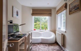 Wyldes Close Hampstead Garden Suburb NW11 7JB