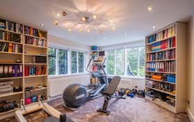 Wyldes Close Hampstead Garden Suburb NW11 7JB