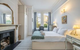 Kemplay Road Hampstead Village NW3 1SY