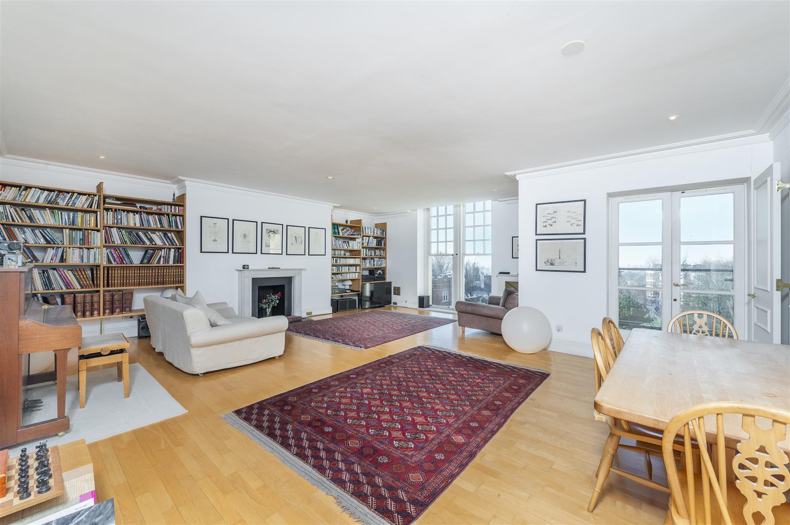 Frognal Rise Hampstead Village NW3 6PZ