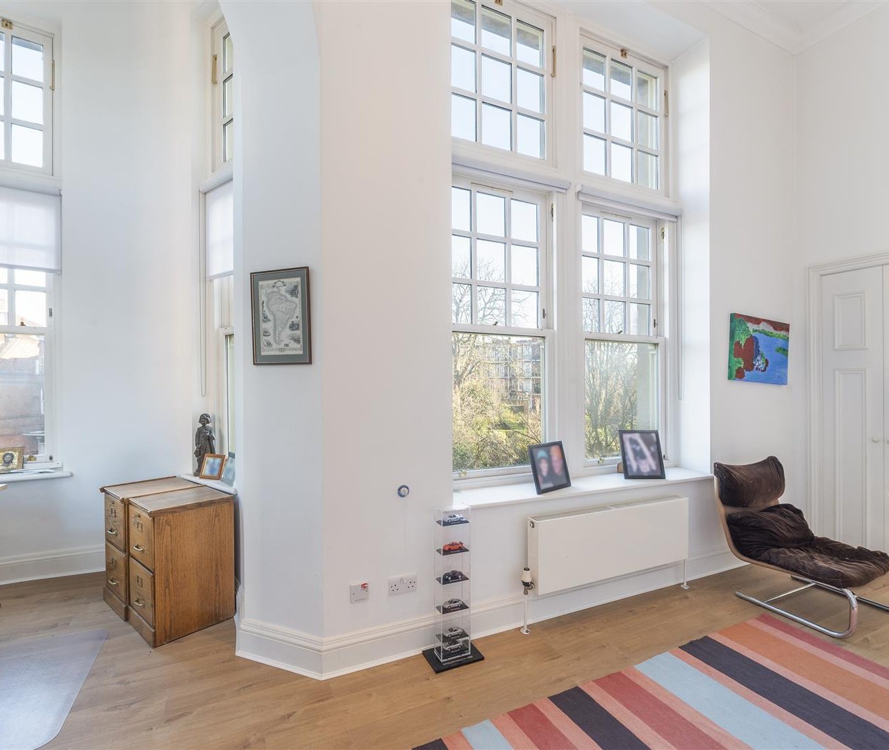 Frognal Rise Hampstead Village NW3 6PZ