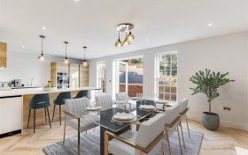 West Heath Road Hampstead NW3 7TN