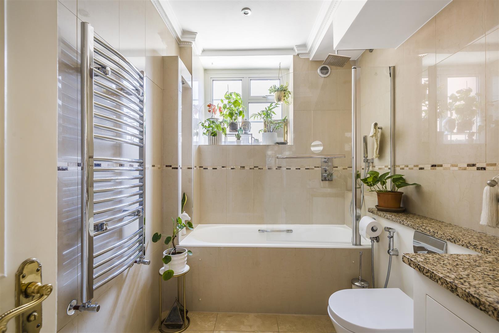 Frognal Lane Hampstead NW3 7EA