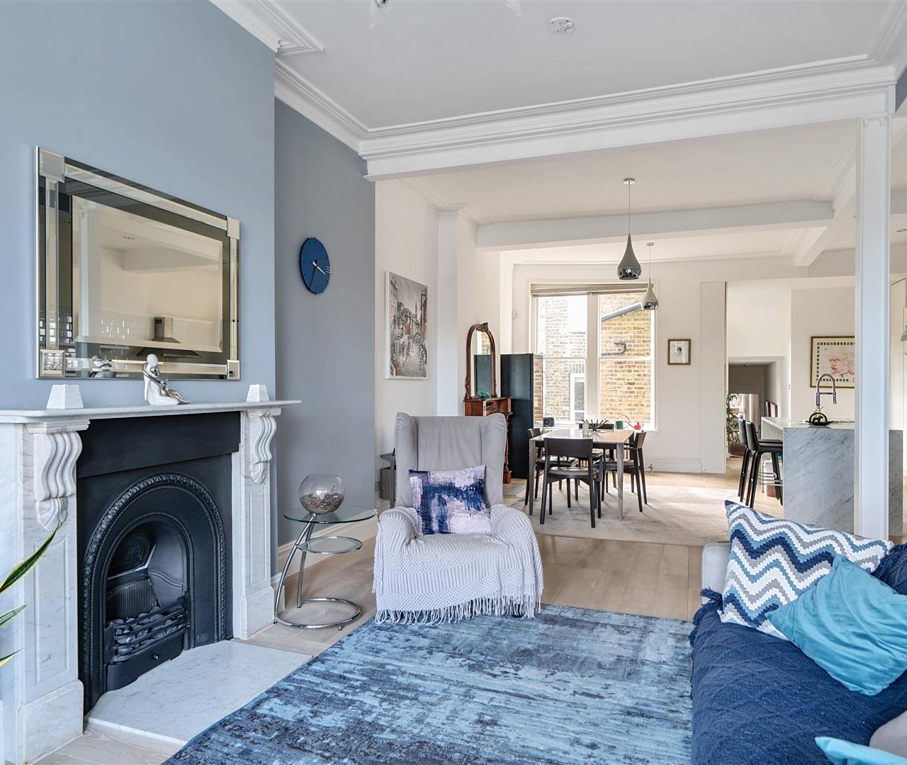 Frognal Hampstead NW3 6XT