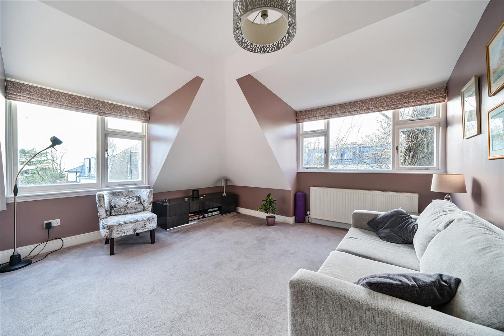 Frognal Hampstead NW3 6XT