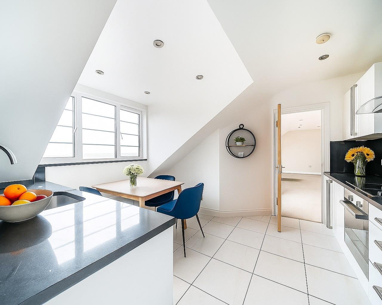 Finchley Road Hampstead NW3 7TS