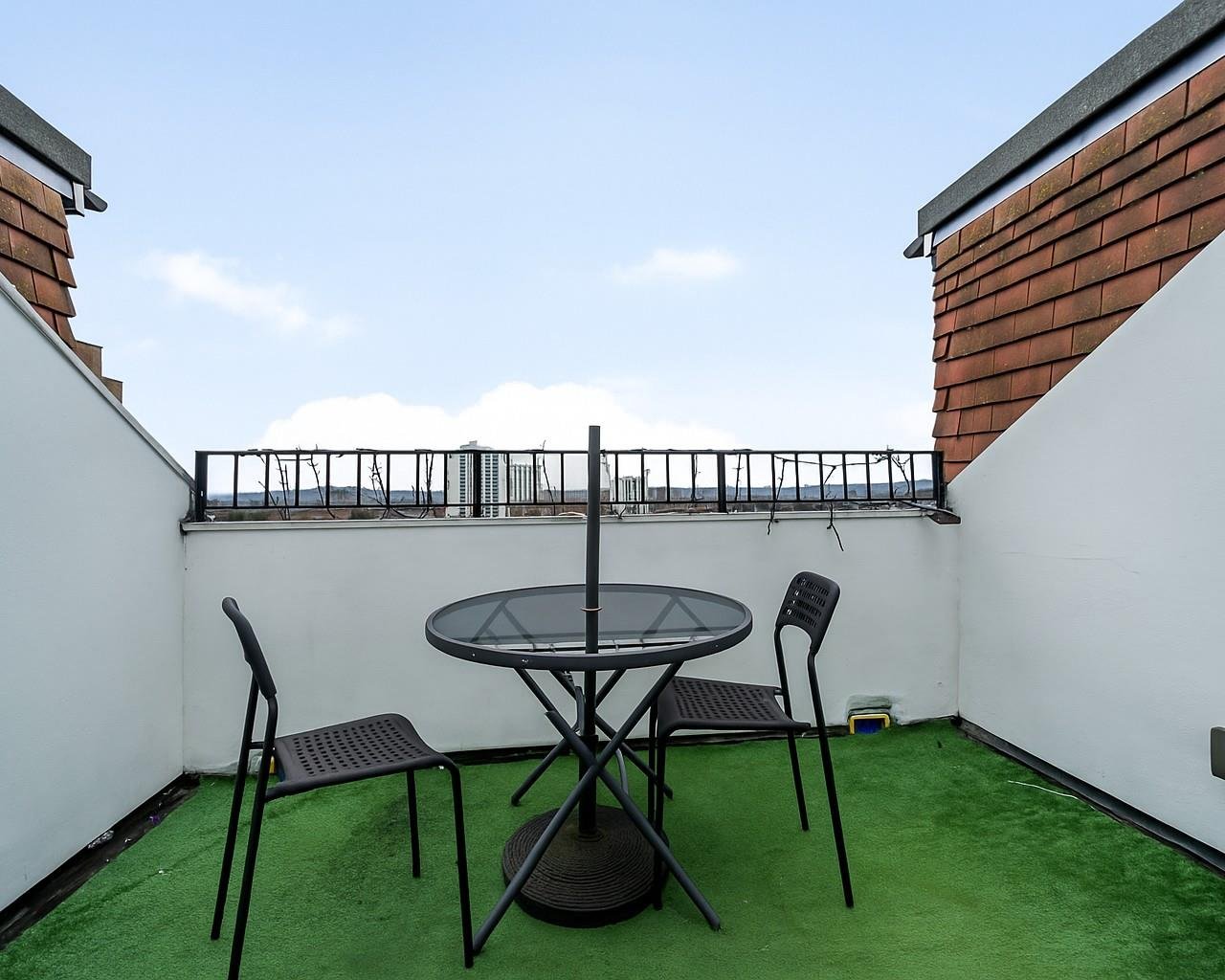 Finchley Road Hampstead NW3 7TS