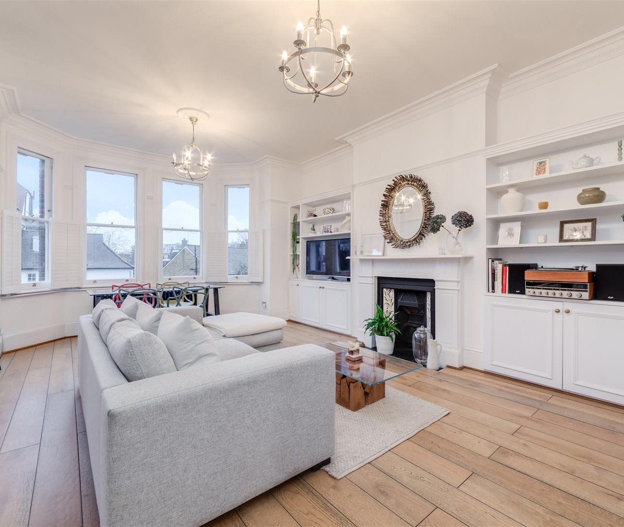 Frognal Hampstead NW3 6AG