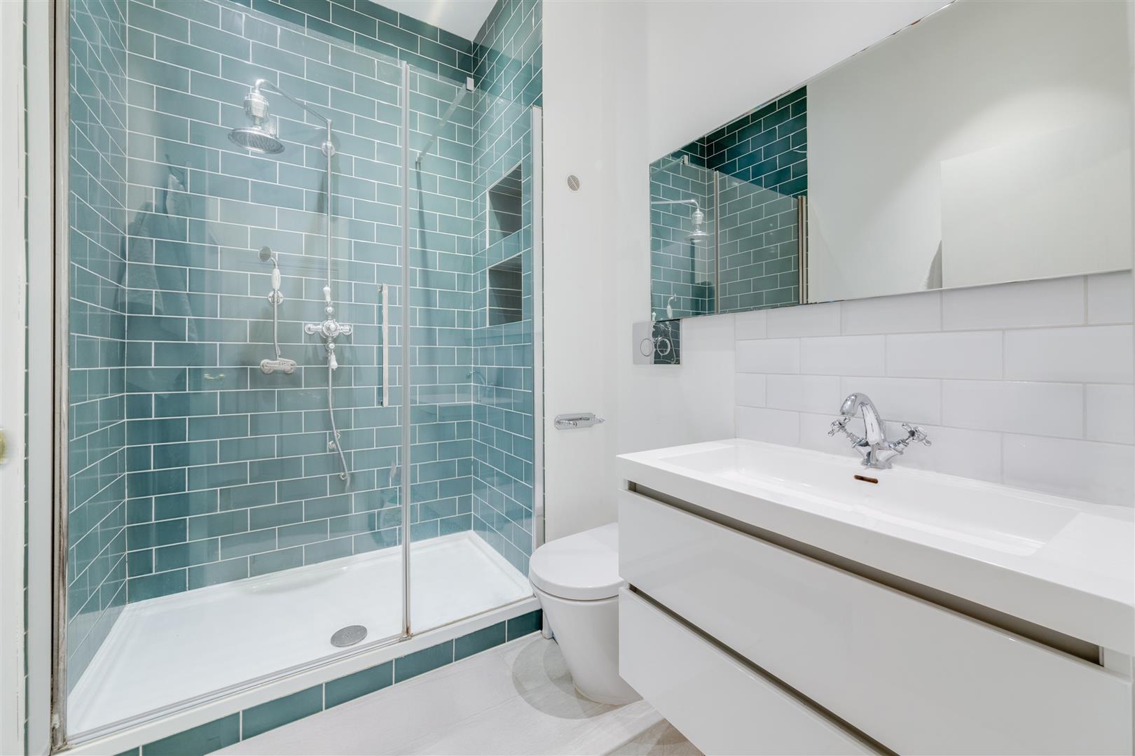 Frognal Hampstead NW3 6AG