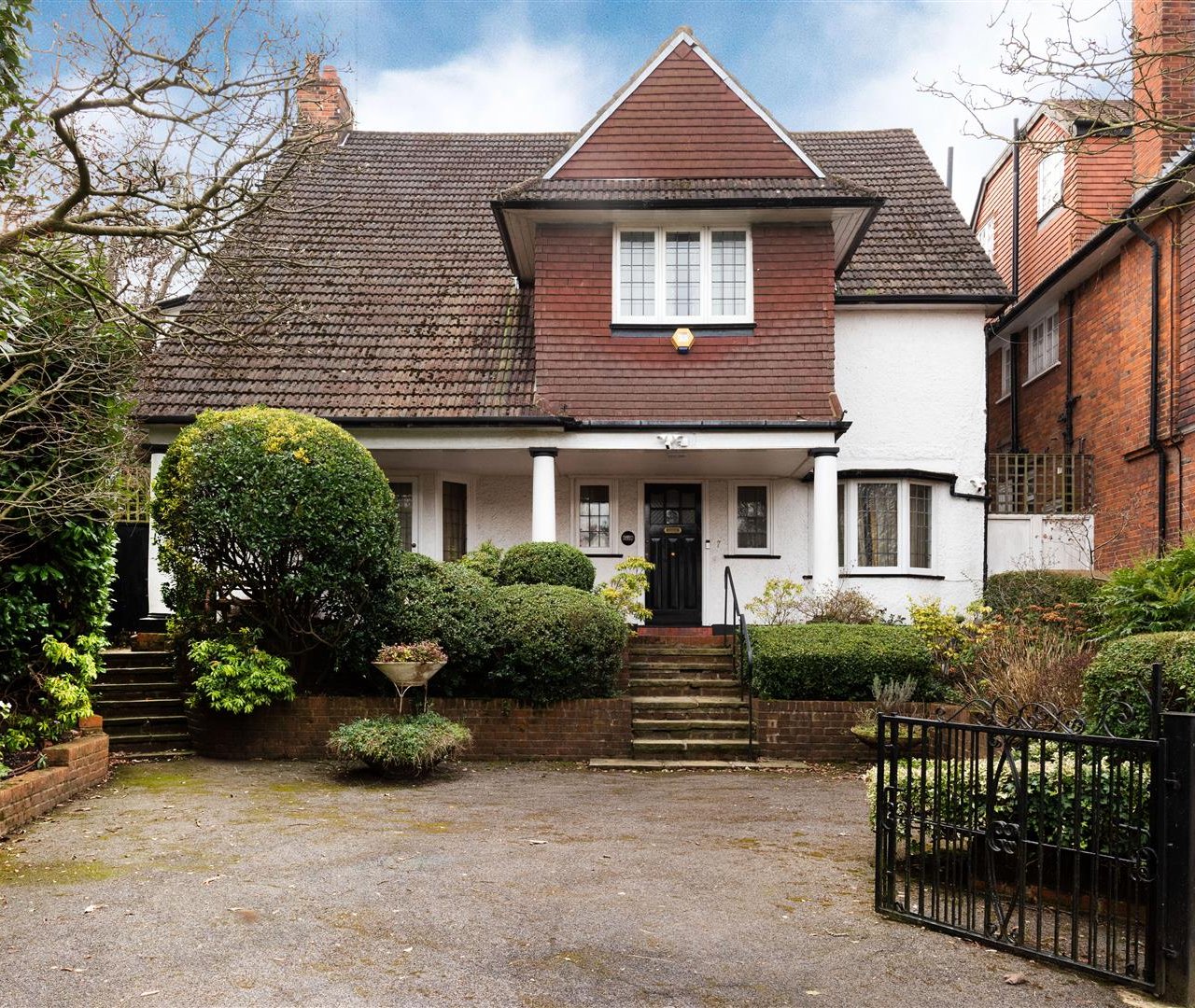 The Park Golders Hill Park NW11 7SS