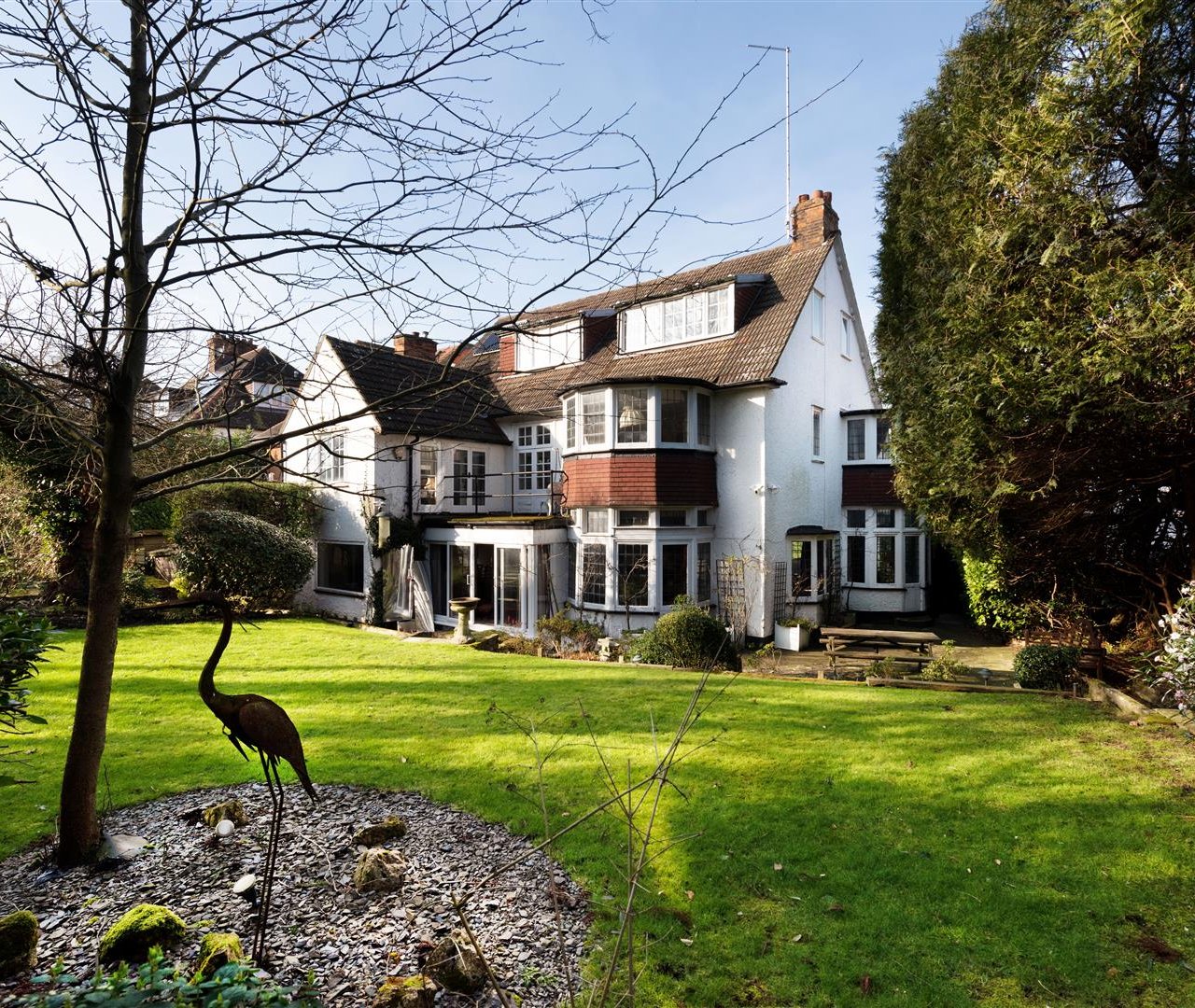 The Park Golders Hill Park NW11 7SS