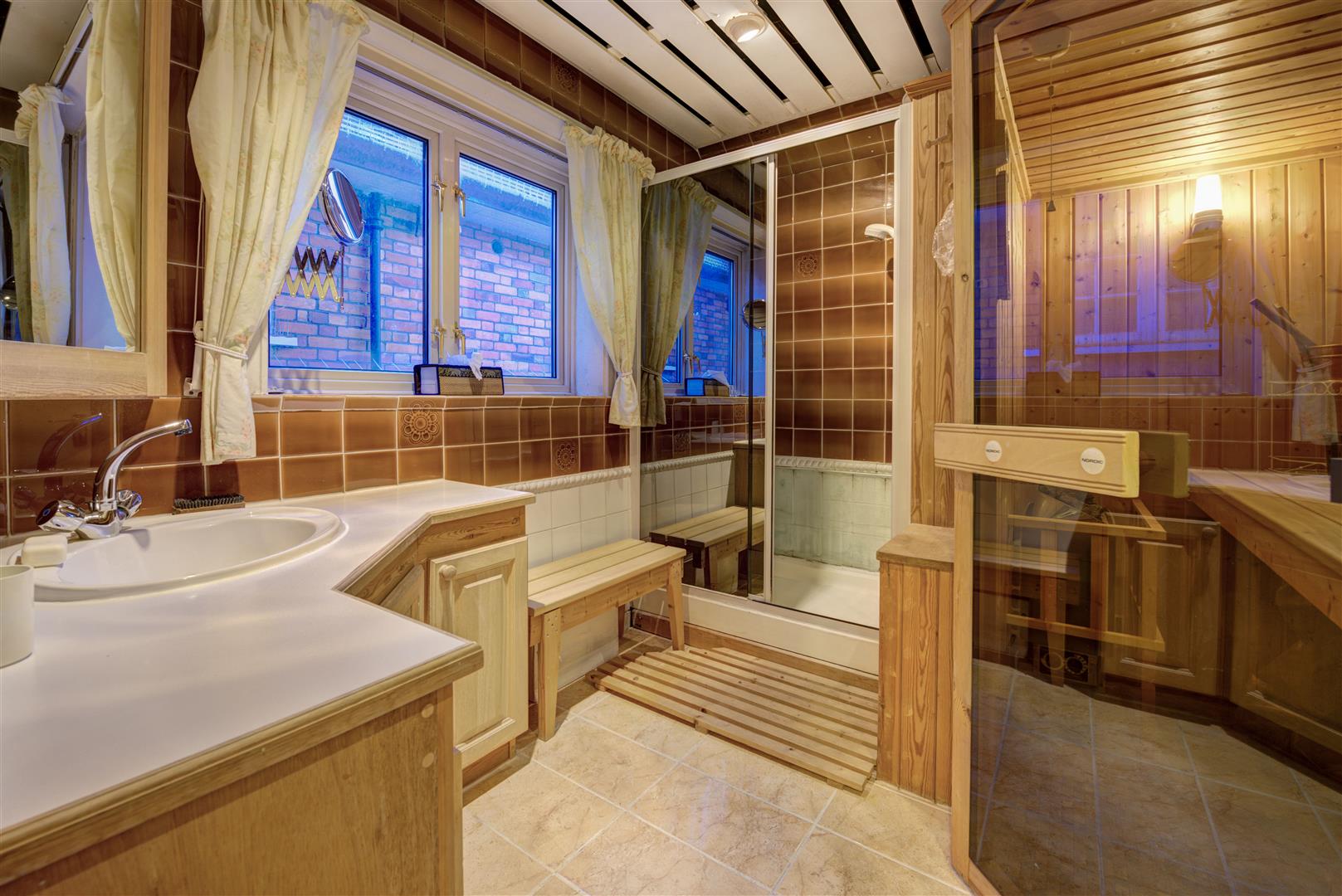 The Park Golders Hill Park NW11 7SS