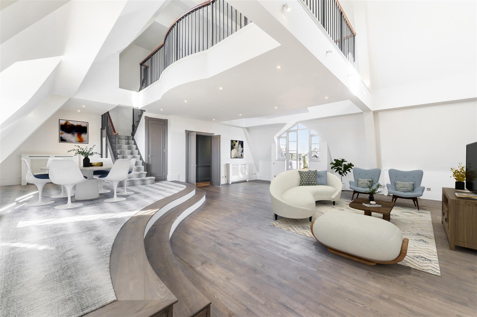 Frognal Rise Hampstead Village NW3 6PZ