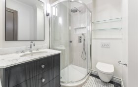 Frognal Rise Hampstead Village NW3 6PZ