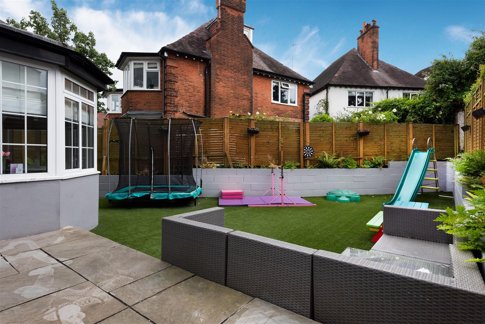 Park Drive Golders Hill Park NW11 7SN