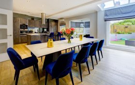 Park Drive Golders Hill Park NW11 7SN