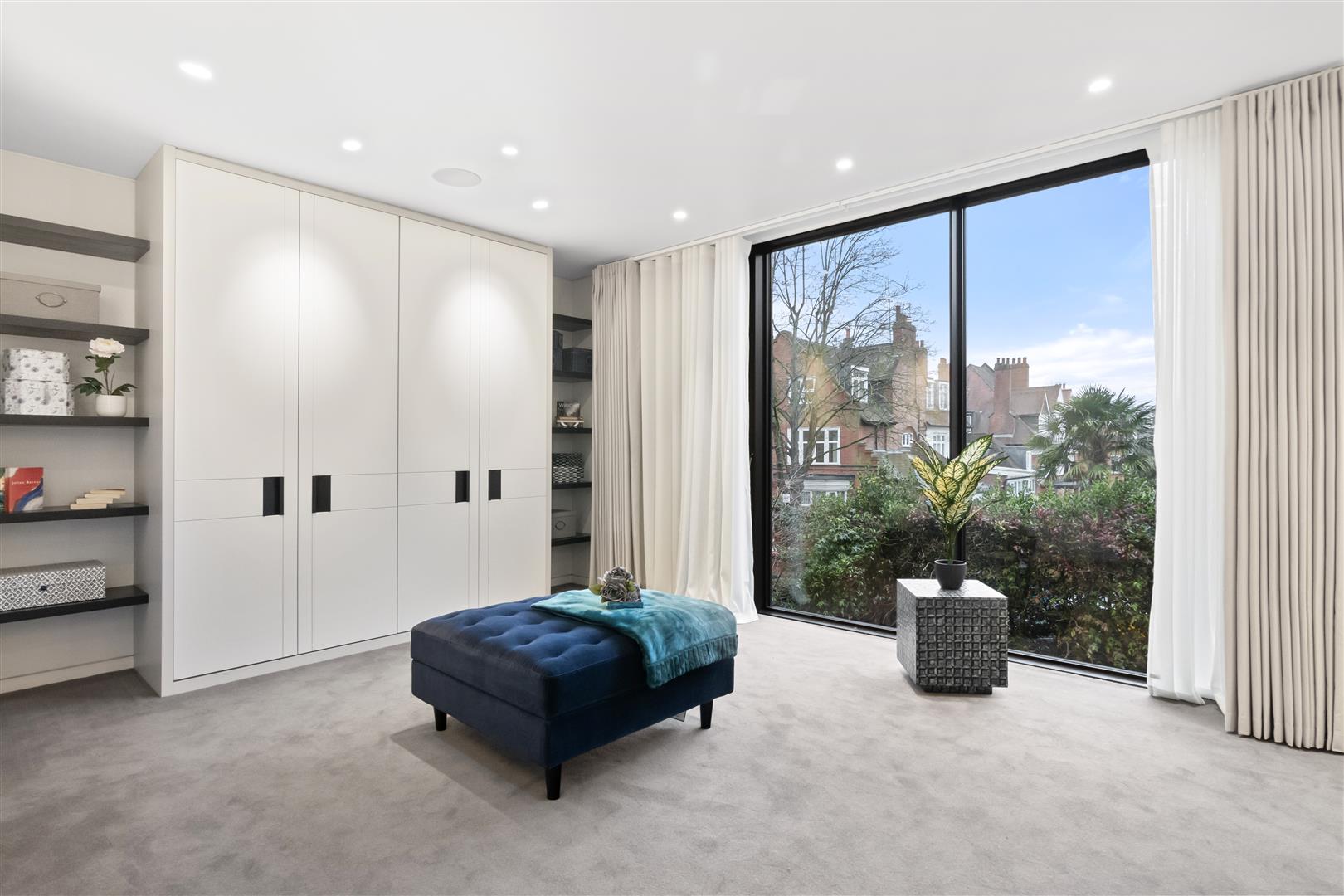 Redington Road Hampstead NW3 7RT