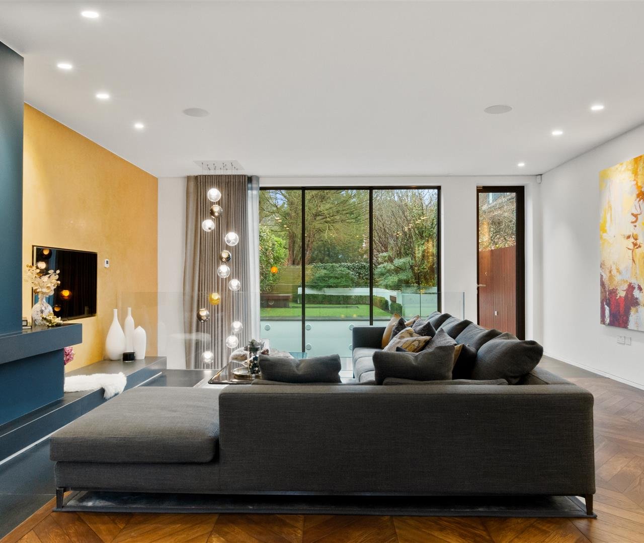 Redington Road Hampstead NW3 7RT