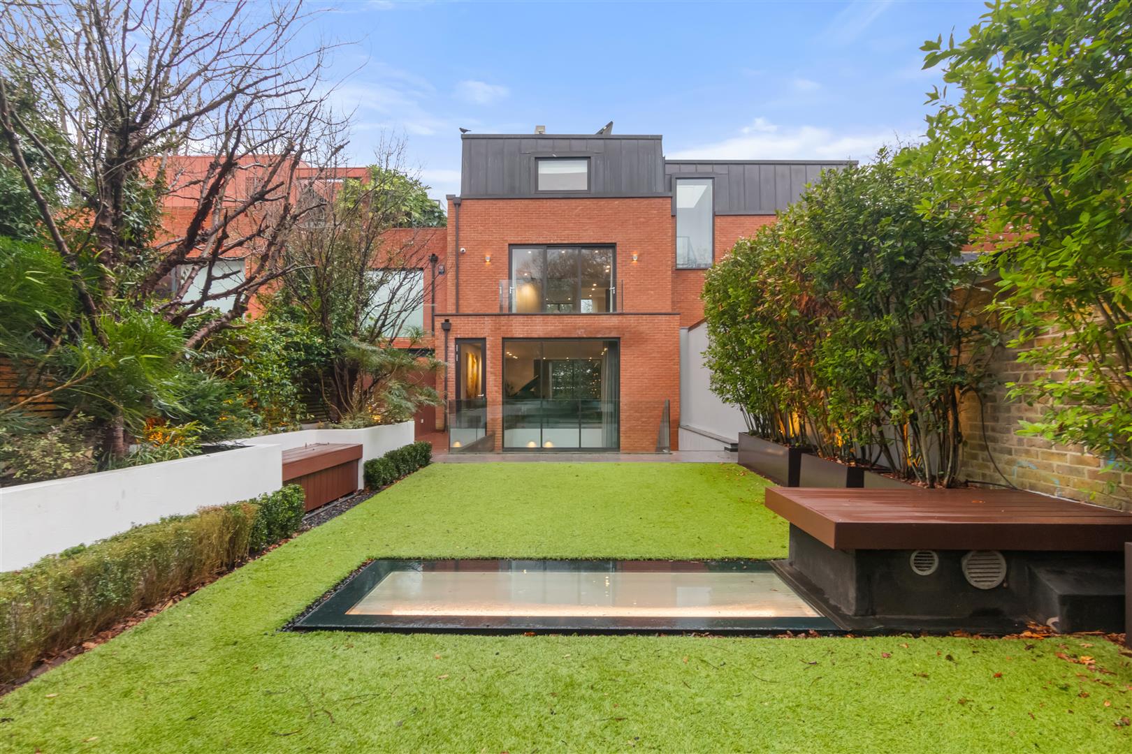 Redington Road Hampstead NW3 7RT