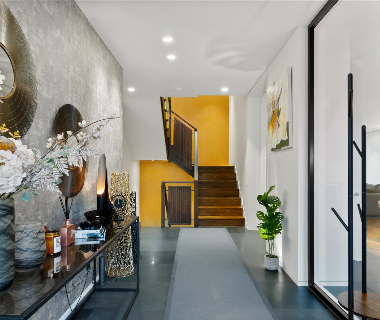 Redington Road Hampstead NW3 7RT