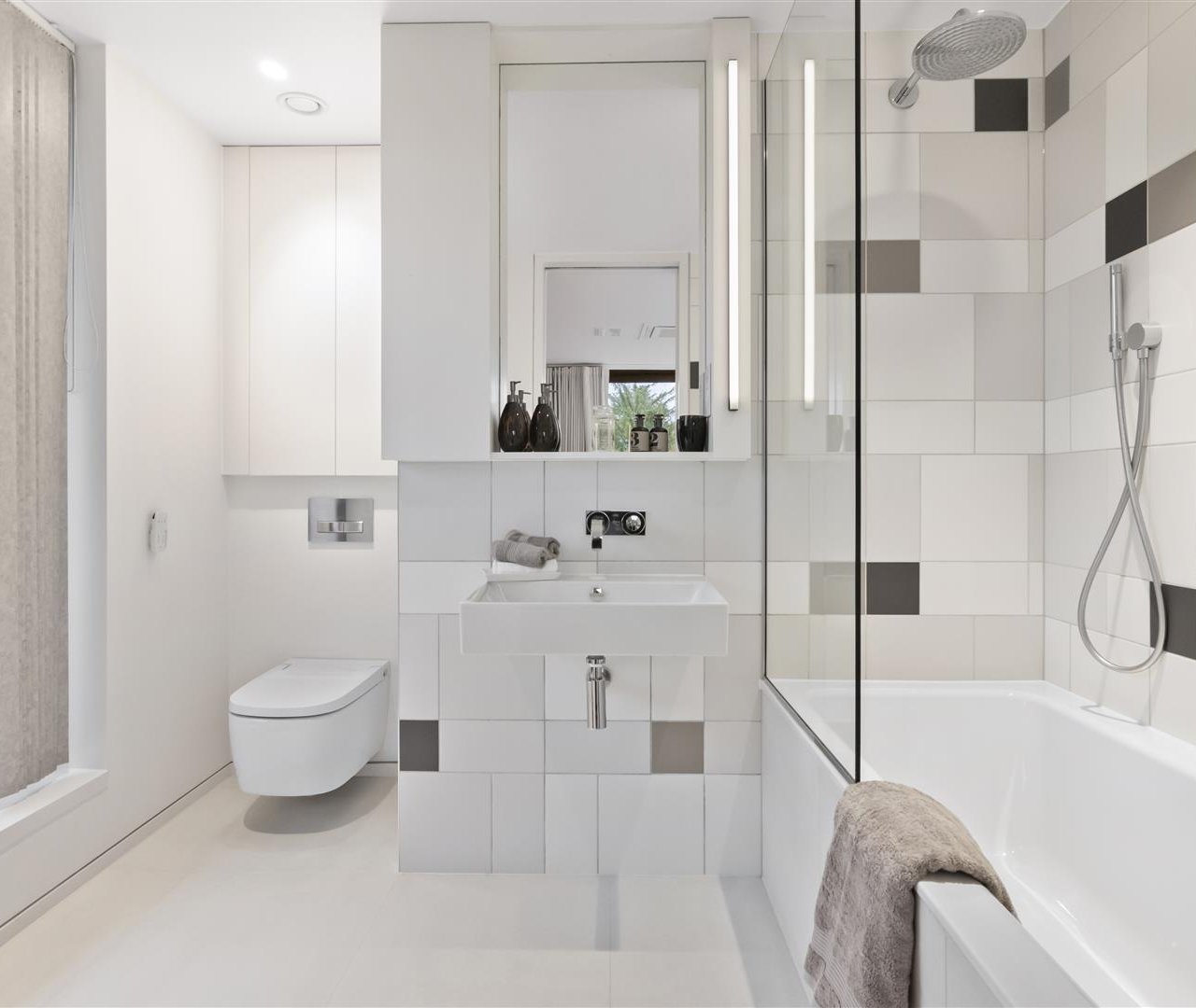 Redington Road Hampstead NW3 7RT