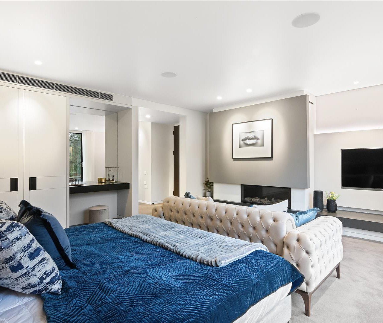 Redington Road Hampstead NW3 7RT