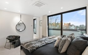 Redington Road Hampstead NW3 7RT