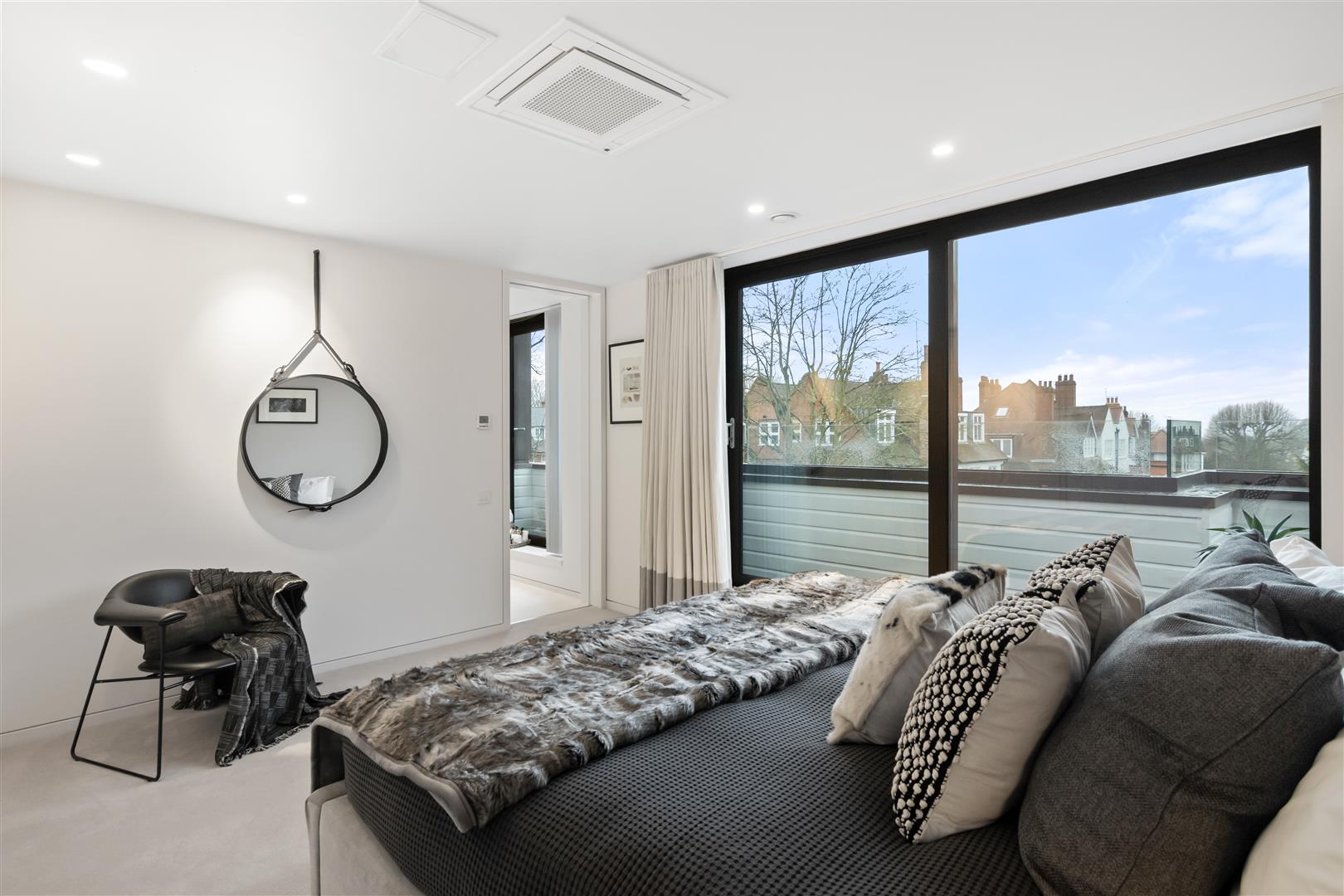 Redington Road Hampstead NW3 7RT