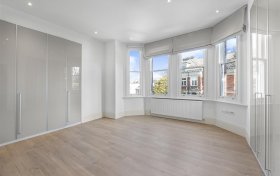 Redington Road, Hampstead, NW3 7QX